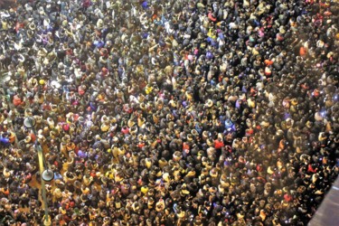Фотография под названием "The crowd. Hong Kon…" - Boris Davidovich, Подлинное произведение искусства