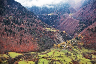 Фотография под названием "Autumn. Caucasus. N…" - Boris Davidovich, Подлинное произведение искусства, Цифровая фотография