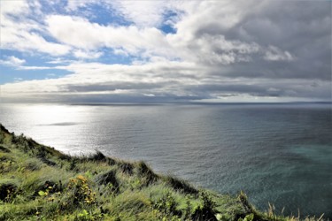 Photographie intitulée "Republic Ireland. N4" par Boris Davidovich, Œuvre d'art originale