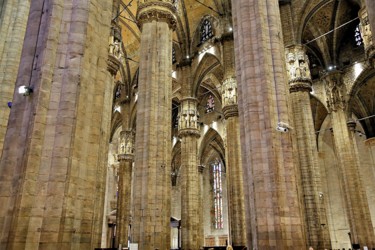 Фотография под названием "Interior. Duomo. Mi…" - Boris Davidovich, Подлинное произведение искусства, Цифровая фотография