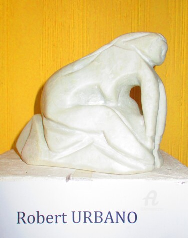 Скульптура под названием "Femme nu" - Roberto Urbano, Подлинное произведение искусства, Камень