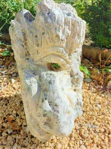 Sculpture titled "Le Cyclope" by Roberto Urbano, Original Artwork, Stone