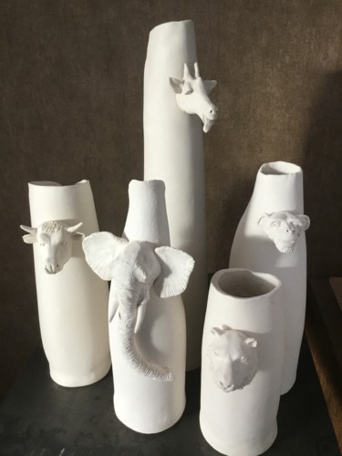 Skulptur mit dem Titel "Vases animaux 2" von Nicole Boldo, Original-Kunstwerk, Keramik