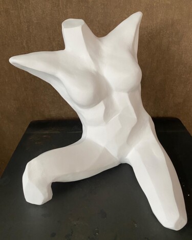 Sculpture titled "Libre" by Nicole Boldo, Original Artwork, Clay