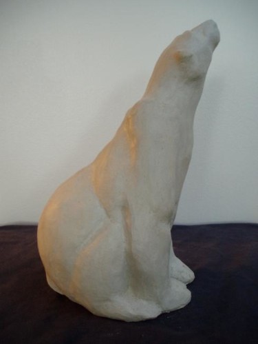 Sculpture titled "OURS POLAIRE GRAND" by Nicole Boldo, Original Artwork