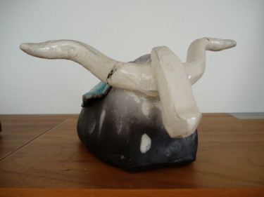 Sculpture titled "YAK 5 stylisé" by Nicole Boldo, Original Artwork, Terra cotta