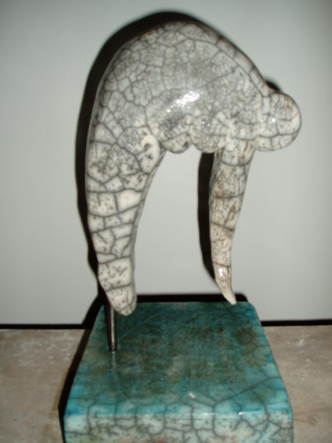Escultura titulada "PLONGEON STYLISE" por Nicole Boldo, Obra de arte original, Terracota