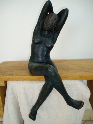 雕塑 标题为“FEMME ASSISE” 由Nicole Boldo, 原创艺术品, 陶瓷