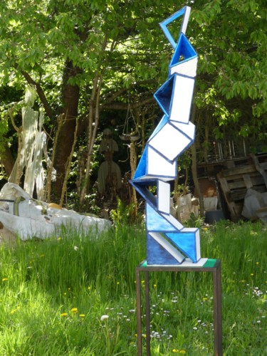 Sculpture titled "Bleu" by Pascal Borgo, Original Artwork, Cardboard