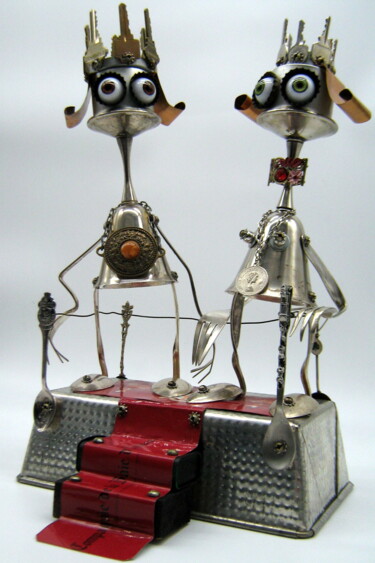 Sculpture titled "king and queen" by Branimir Misic, Original Artwork, Metals