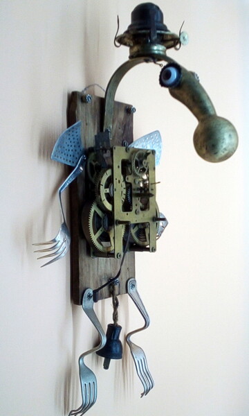 Escultura titulada "off work*not power*…" por Branimir Misic, Obra de arte original, Metales