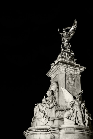 Photographie intitulée "Victoria Memorial" par Jgc Braticius, Œuvre d'art originale, Photographie numérique