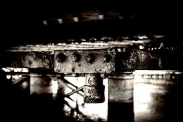 Fotografie mit dem Titel "Industrial I" von Jgc Braticius, Original-Kunstwerk, Digitale Fotografie