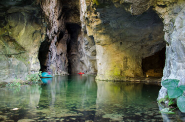 Photographie intitulée "Caverna" par Breno Ribeiro, Œuvre d'art originale