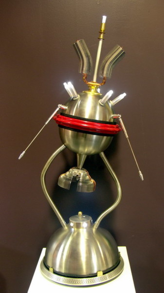 Design intitulée "spoutnik" par Eric Berger, Œuvre d'art originale