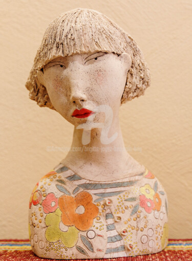 Escultura intitulada "Lola" por Brigitte Joyez Beaurain (BRIG), Obras de arte originais, Argila