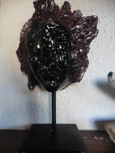 Скульптура под названием "Le soleil noir" - Brigitte Bodo, Подлинное произведение искусства, Глина