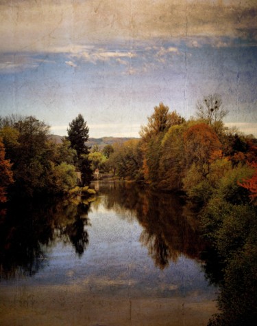 Photographie intitulée "Lazy Hazy River." par Dave English, Œuvre d'art originale, Photographie manipulée