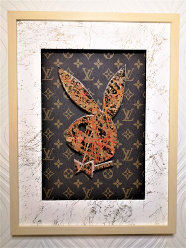 Scultura intitolato "Playboy by Louis Vu…" da Brother X, Opera d'arte originale, Plastica