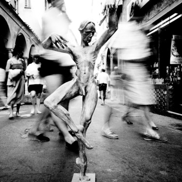 Photographie intitulée "Lavarenne pièce" par Bruno Mesrine, Œuvre d'art originale, Photographie argentique