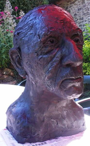 Sculpture intitulée "De Gaulle âgé" par Buissonnières, Œuvre d'art originale, Céramique