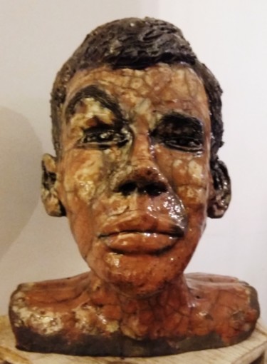 Sculpture titled "Hou Amaïe" by Buissonnières, Original Artwork, Ceramics