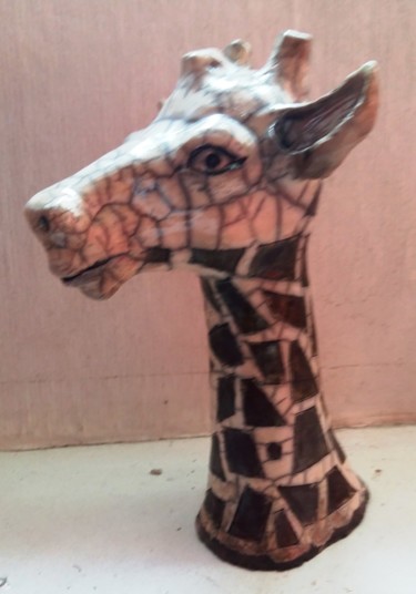 雕塑 标题为“Zyrafa” 由Buissonnières, 原创艺术品, 陶瓷