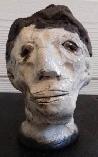 Skulptur mit dem Titel "La lacrima del nono…" von Buissonnières, Original-Kunstwerk, Keramik