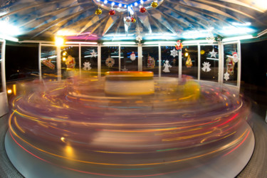 Photographie intitulée "manege-3.jpg" par Bulimages, Œuvre d'art originale