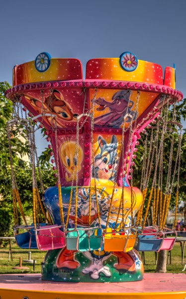 Photographie intitulée "manege-11.jpg" par Bulimages, Œuvre d'art originale