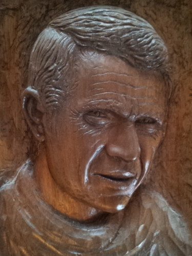 Sculpture intitulée "Bas relief steve Mc…" par Claude Gros, Œuvre d'art originale, Bois