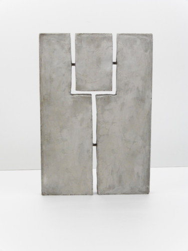 Sculpture titled "between" by Caetano Marques, Original Artwork, Metals