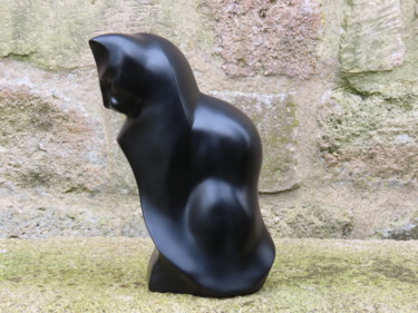 Sculpture intitulée "CHAT SONGEUR" par Caillavet Sculpteur, Œuvre d'art originale, Résine