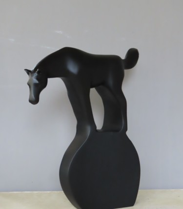 Sculpture intitulée "BANOU le petit poul…" par Caillavet Sculpteur, Œuvre d'art originale, Coulage