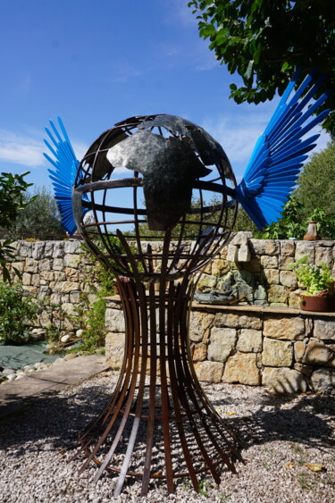 Скульптура под названием "ECHAPPEE  BLEUE" - Calou, Подлинное произведение искусства, Металлы