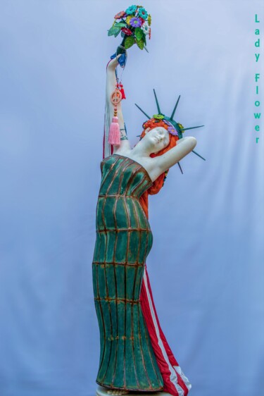 雕塑 标题为“LADY FLOWER.” 由Calou, 原创艺术品, 金属