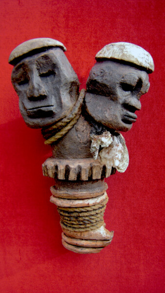 Escultura titulada "voodoo # 33" por Cambrousse, Obra de arte original, Madera