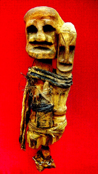 Escultura titulada "voodoo # 60" por Cambrousse, Obra de arte original, Madera