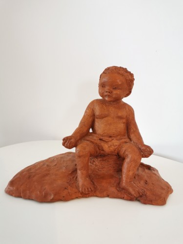 Sculpture intitulée "Dans son monde" par Martine Caoudal, Œuvre d'art originale, Argile