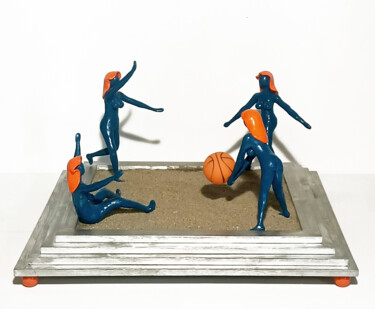 Escultura intitulada "On the Beach" por Carlo Alberto Pacifici, Obras de arte originais, Argila do polímero
