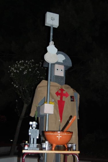 Scultura intitolato "TRAJE CONJURA QUEIM…" da Carlos Rodrigues, Opera d'arte originale, Pietra