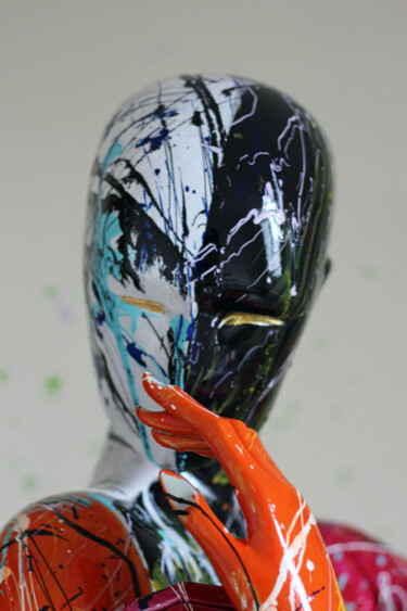 Sculpture titled "Madame Moi" by Carolina Vis, Original Artwork, Resin