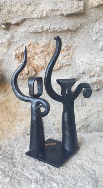Skulptur mit dem Titel "Déja une semaine" von Castor, Original-Kunstwerk, Metalle
