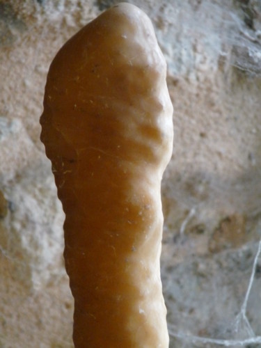 Sculpture titled "le stalagmite" by Castor, Original Artwork, Other