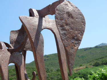 Sculpture titled "le dino" by Castor, Original Artwork