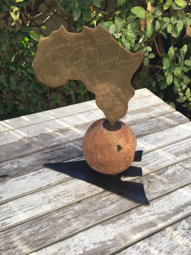 Sculpture intitulée "l ' afrique" par Castor, Œuvre d'art originale