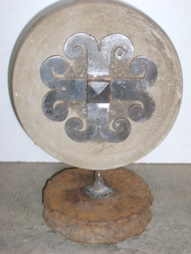 Sculpture titled "la croix" by Castor, Original Artwork, Metals