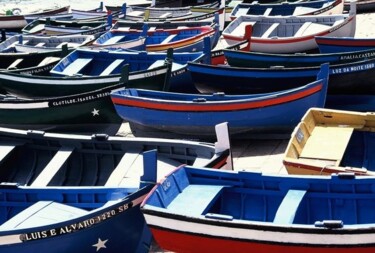 Photography titled "Sesimbra. Barques" by Catherine Boutin, Original Artwork