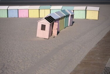 Fotografie mit dem Titel "Berck. Cabines de p…" von Catherine Boutin, Original-Kunstwerk