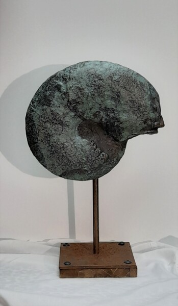 Escultura titulada "Fossile Hurlant" por Catherine Gardon, Obra de arte original, Metales